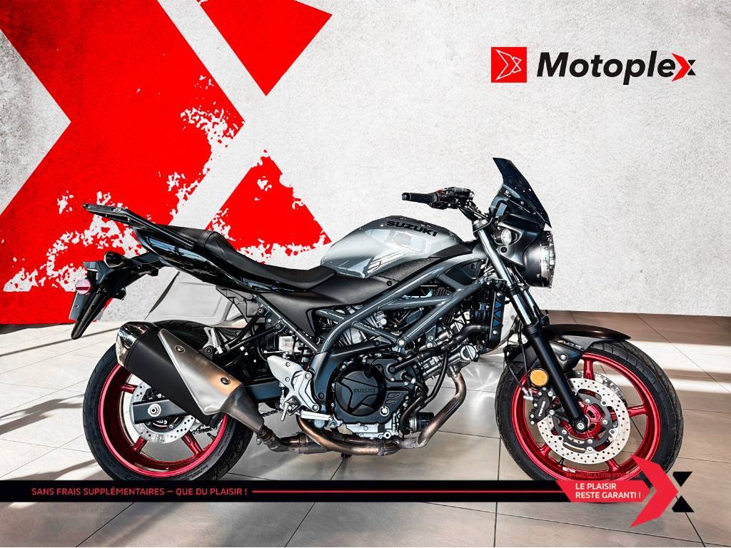 Moto routière/cruiser Suzuki 2023 à vendre