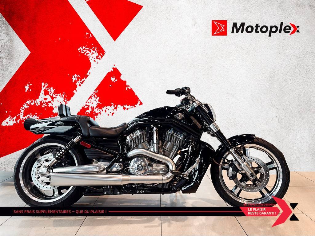 Moto routière/cruiser Harley-Davidson 2011 à vendre