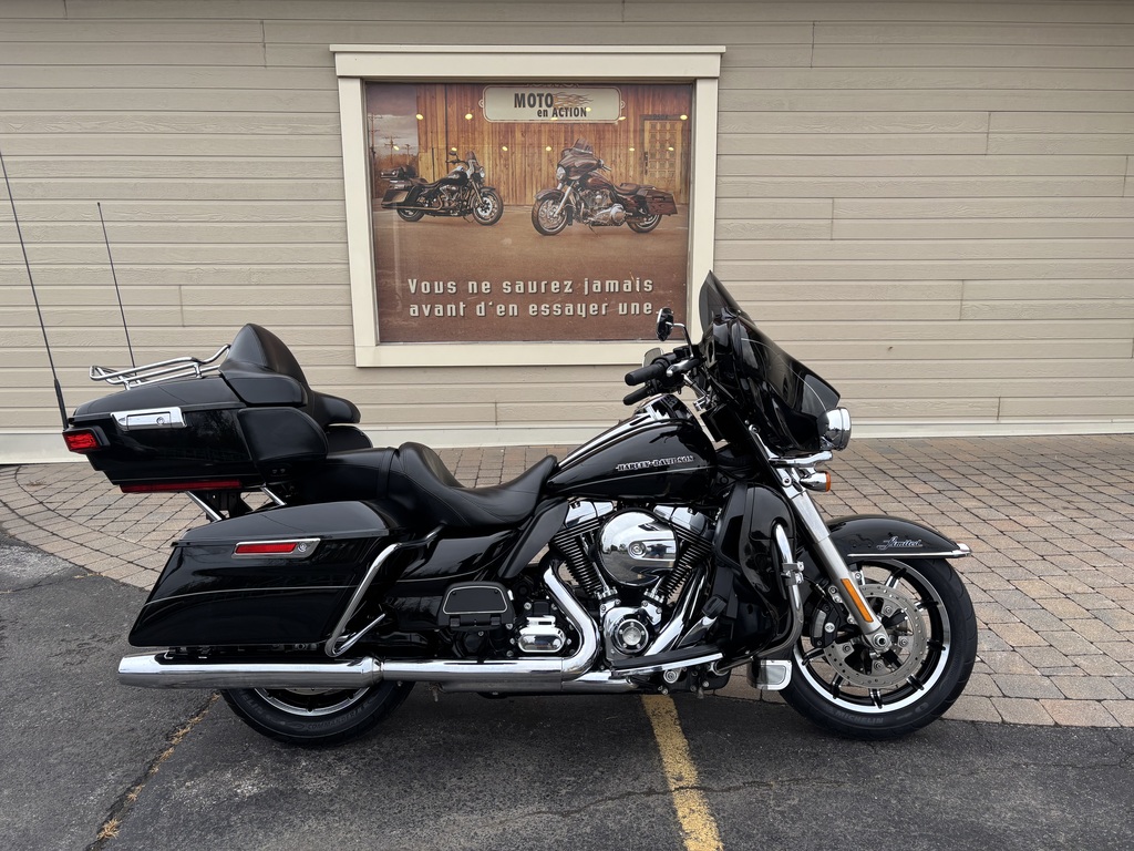 Moto routière/cruiser Harley-Davidson 2014 à vendre