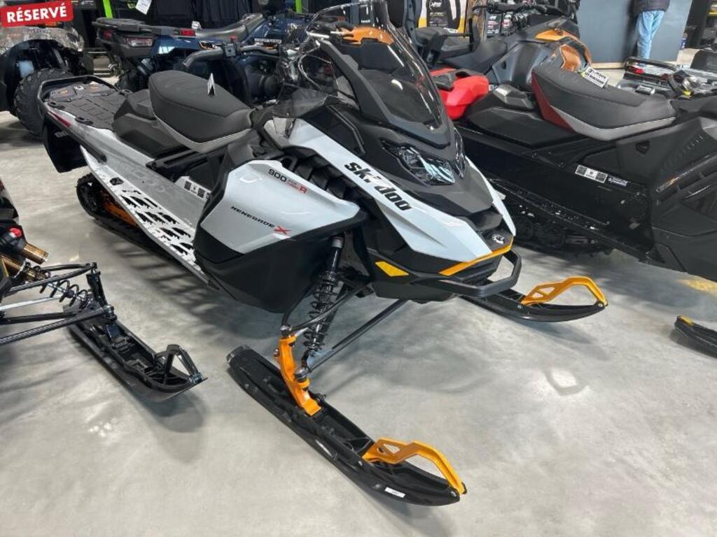 Motoneige Ski-Doo  2025 à vendre