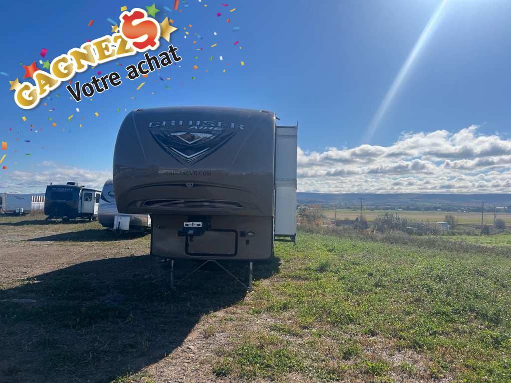 Caravane à sellette Cruiser 2015 à vendre