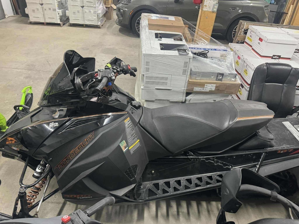 Motoneige Arctic Cat  2018 à vendre