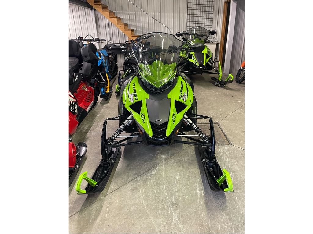 Motoneige Arctic Cat  2023 à vendre