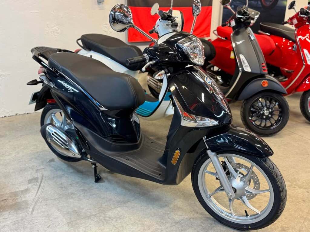 Scooter Piaggio 2024 à vendre
