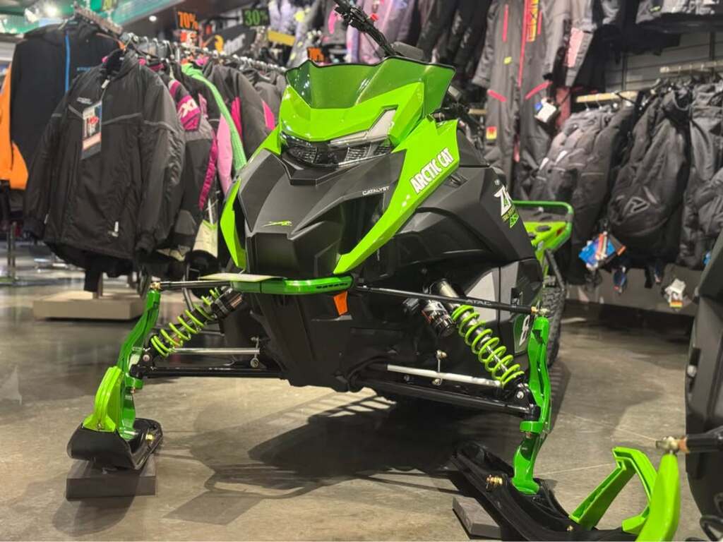 Motoneige Arctic Cat  2025 à vendre