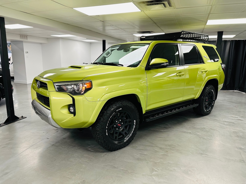 Véhicule Utilitaire sport Toyota 4Runner 2023 à vendre