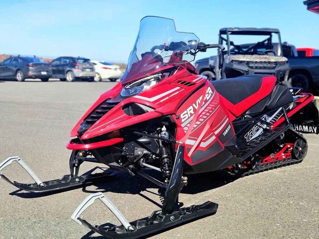 Motoneige Yamaha 2025 à vendre