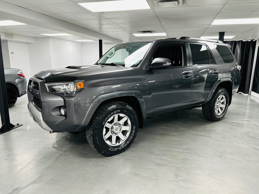 Véhicule Utilitaire sport Toyota 4Runner 2016 à vendre