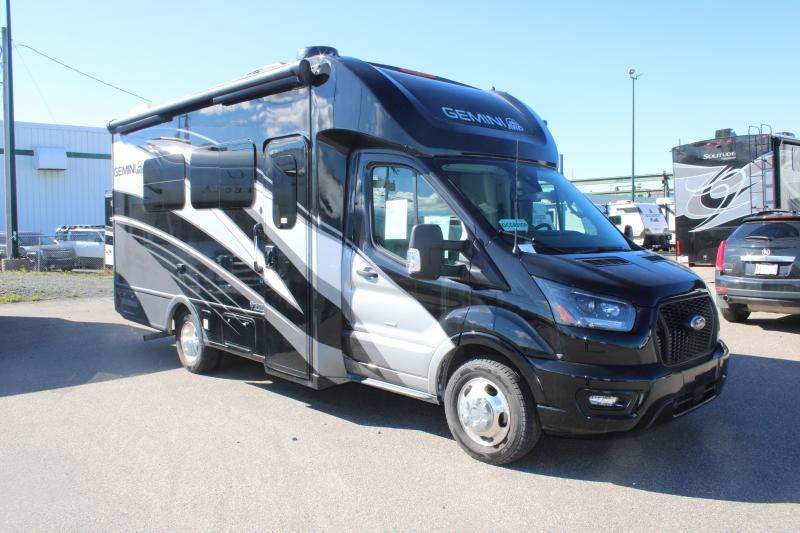 VR Classe C Thor Motor Coach  2023 à vendre