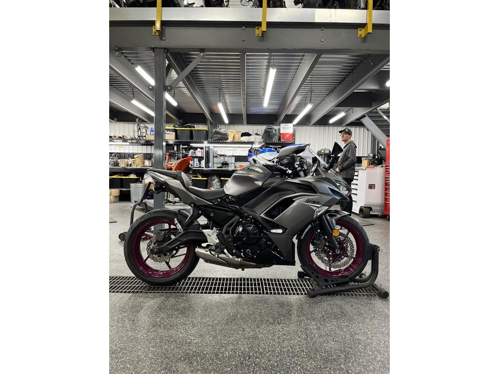 Moto tourisme Kawasaki 2021 à vendre