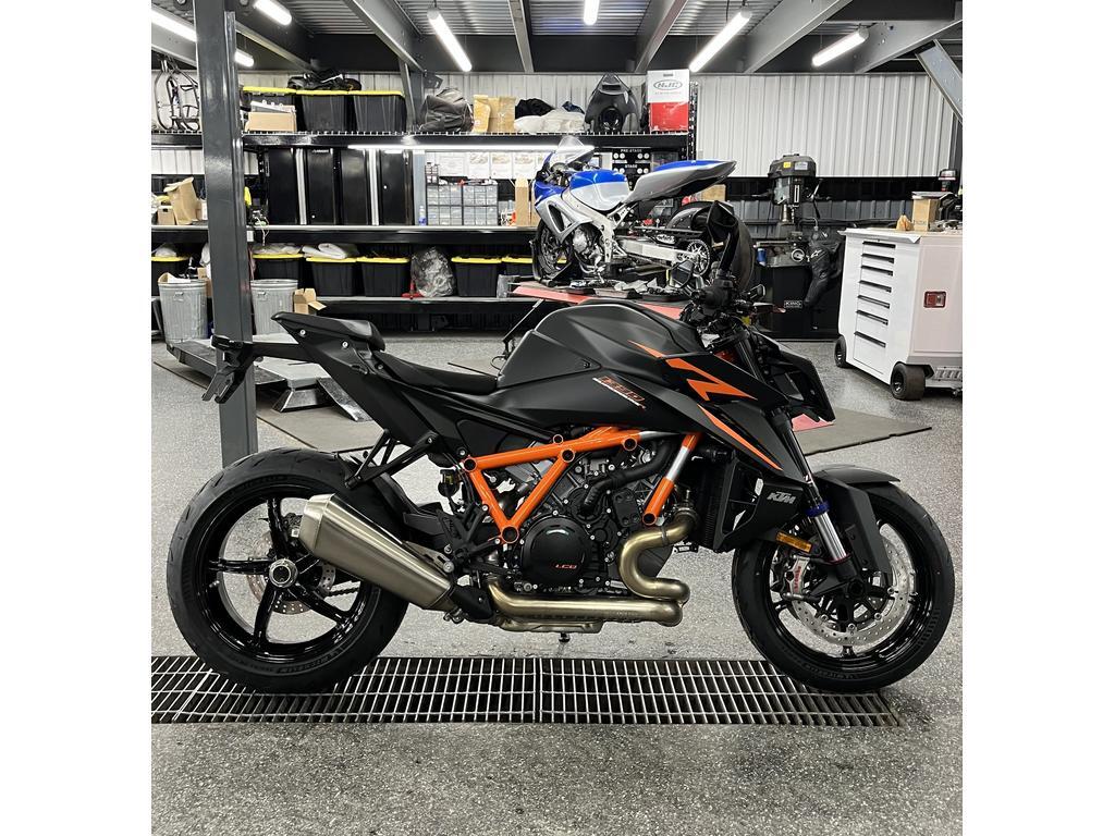 Moto sport KTM 2025 à vendre