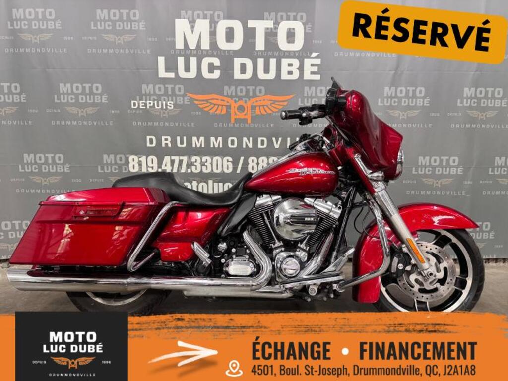 Moto routière/cruiser Harley-Davidson  2013 à vendre