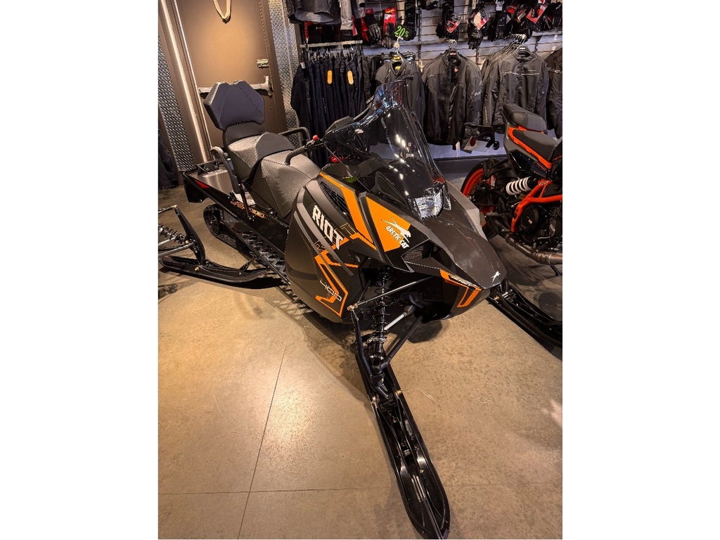 Motoneige Arctic Cat 2026 à vendre