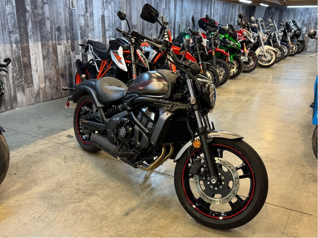 Moto routière/cruiser Kawasaki 2025 à vendre