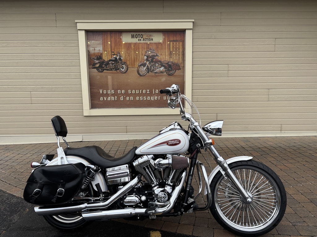 Moto routière/cruiser Harley-Davidson 2008 à vendre