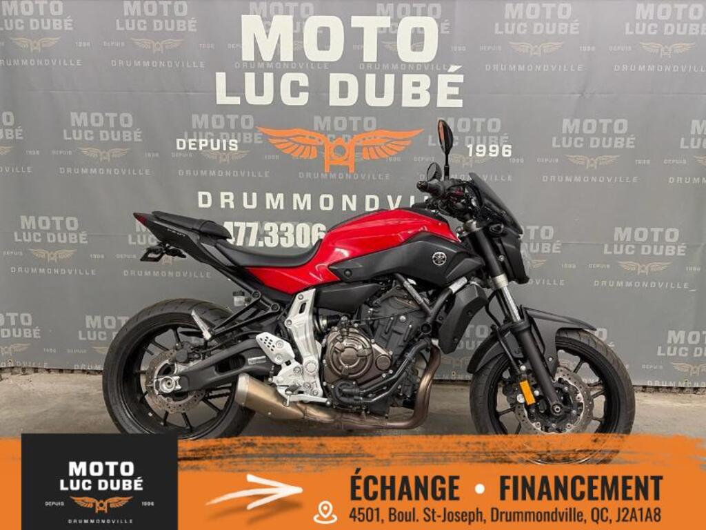 Moto sport Yamaha 2015 à vendre