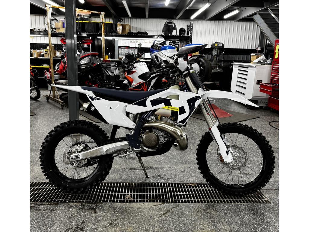 Motocross  Husqvarna  2026 à vendre