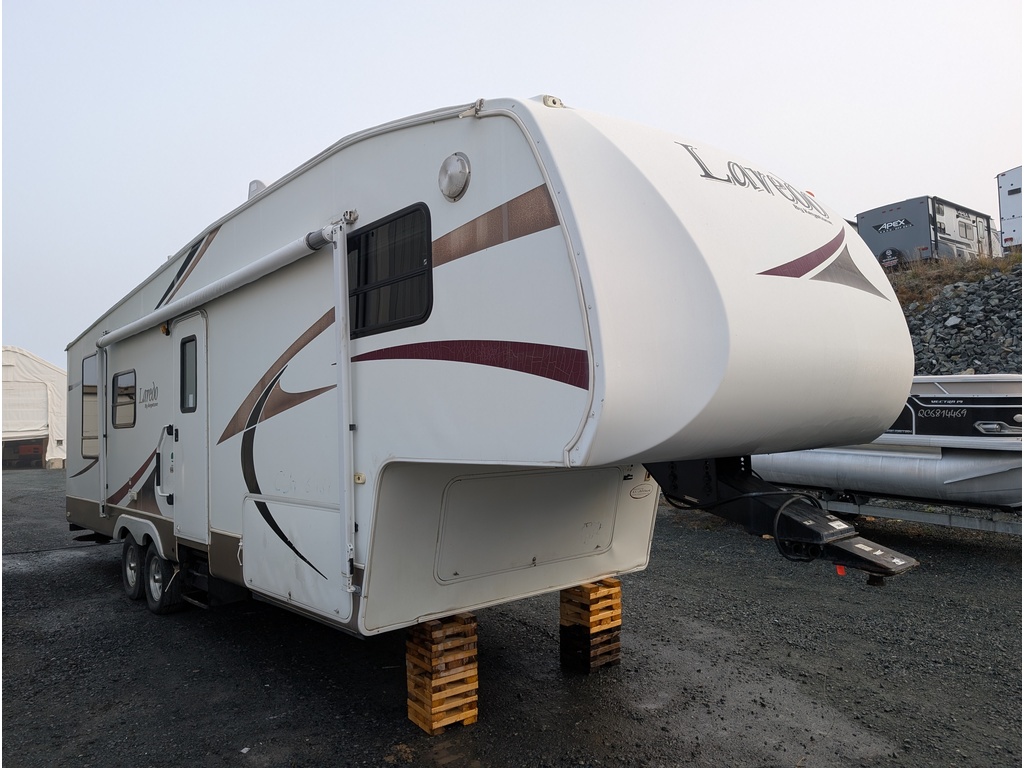 Caravane à sellette Laredo  2006 à vendre