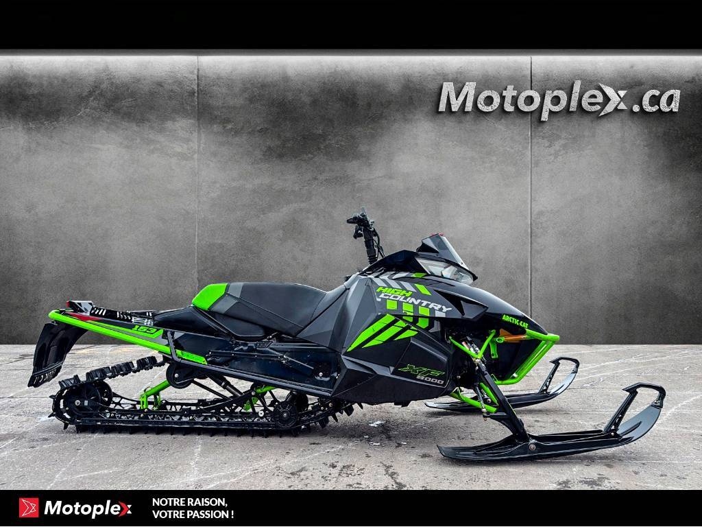 Motoneige Arctic Cat  2017 à vendre