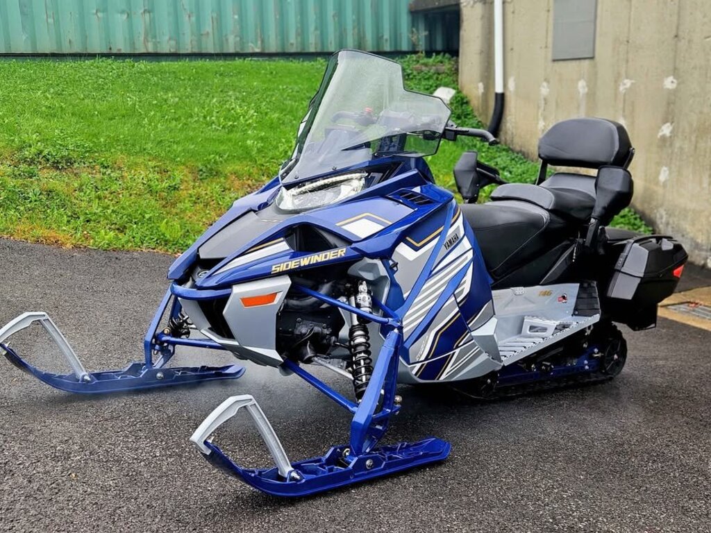 Motoneige Yamaha 2024 à vendre