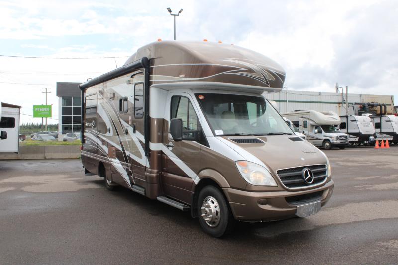 VR Classe C Winnebago  2012 à vendre
