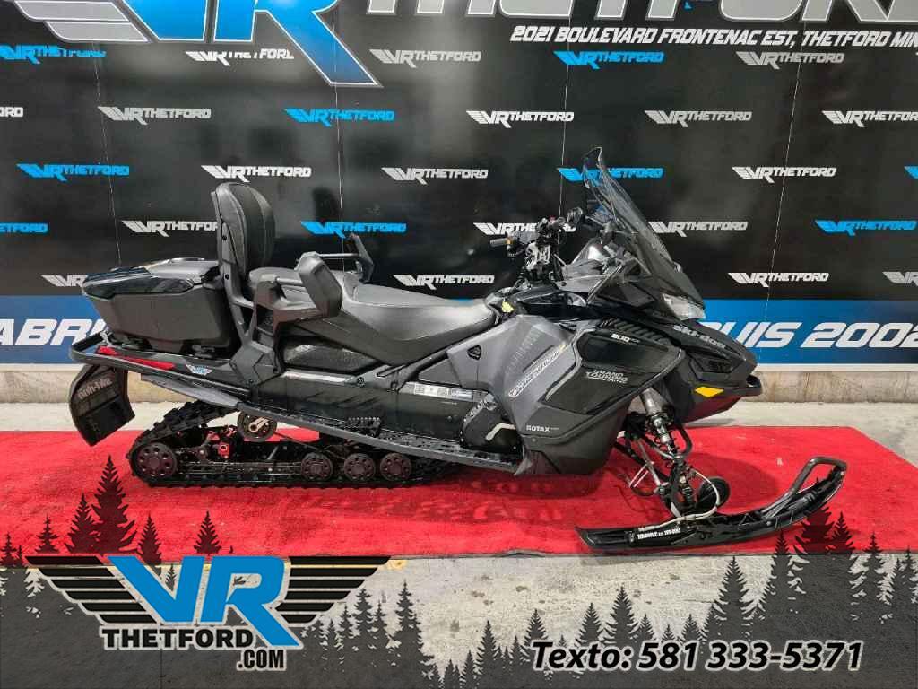 Motoneige Bombardier  2021 à vendre