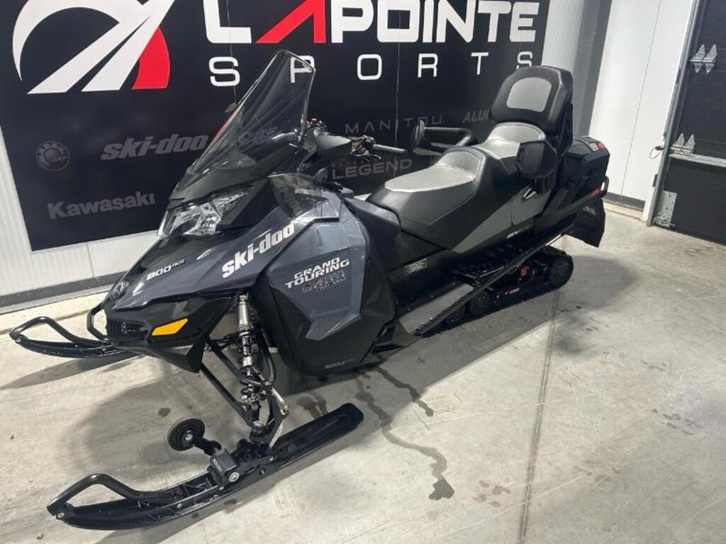 Motoneige Ski-Doo  2016 à vendre
