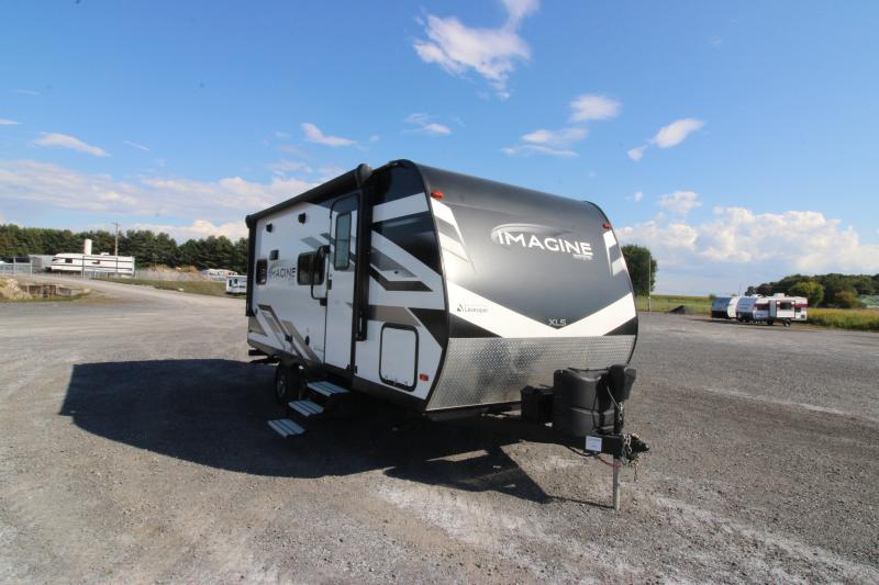 Travel Trailer Grand Design  2022 à vendre