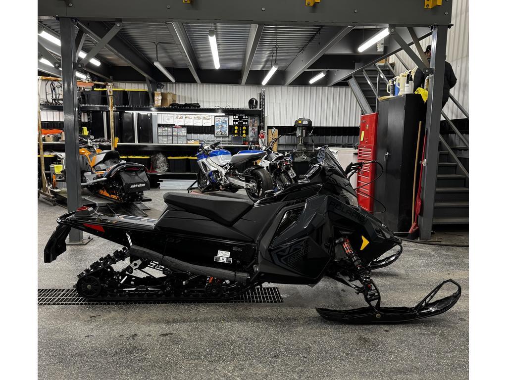 Motoneige Polaris  2026 à vendre