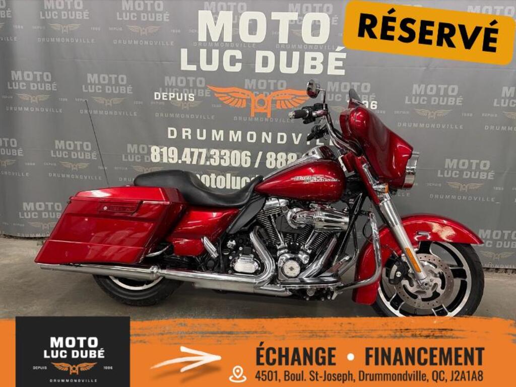 Moto routière/cruiser Harley-Davidson  2012 à vendre