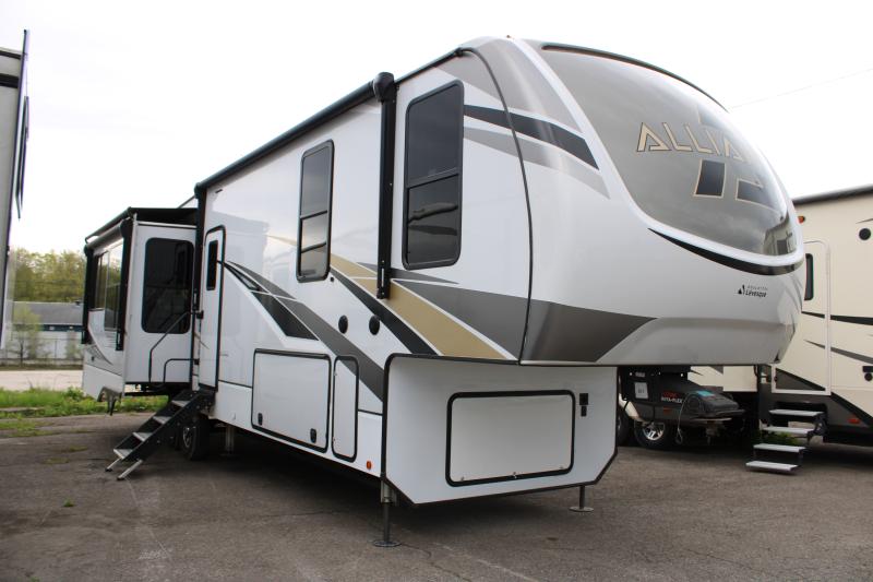 Caravane à sellette Alliance  2022 à vendre