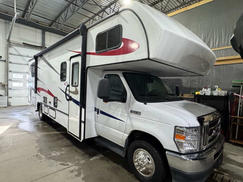 VR Classe C Forest River  2023 à vendre