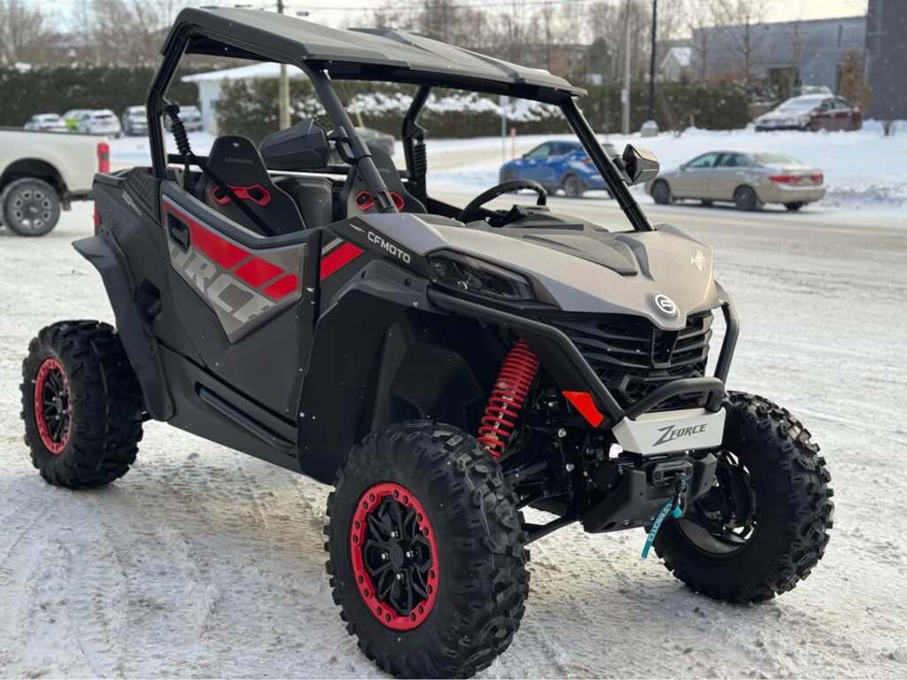 VTT Côte-à-côte CFMOTO ZFORCE 950 SPORT 2026 à vendre