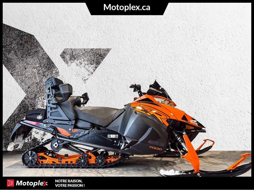 Motoneige Arctic Cat  2024 à vendre