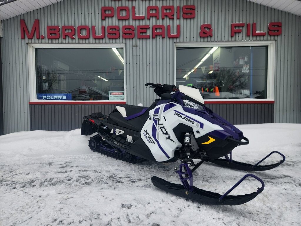Motoneige Polaris  2021 à vendre