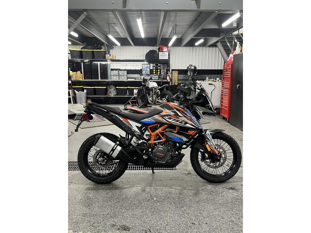 Moto double usage KTM  2024 à vendre