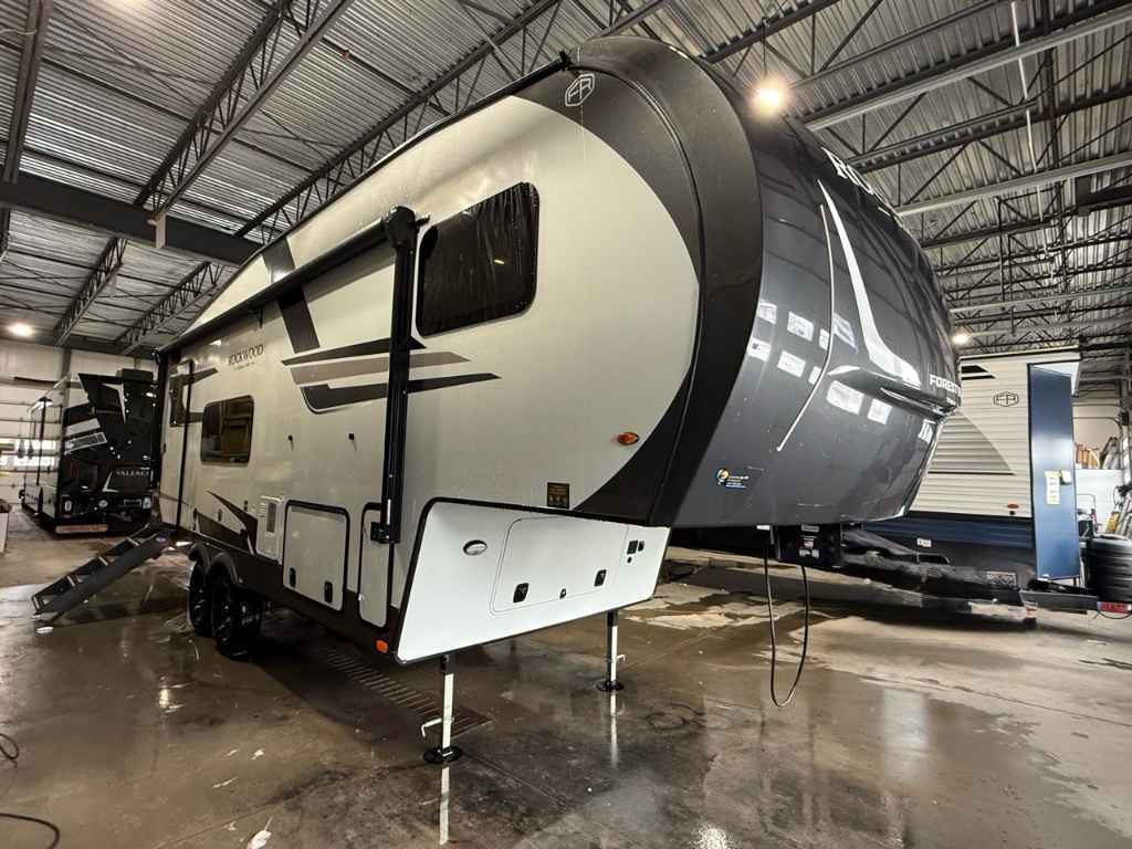 Fifth Wheel Rockwood  2026 à vendre
