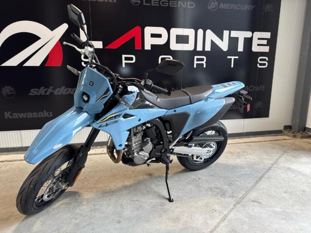 Moto routière/cruiser Suzuki  2025 à vendre