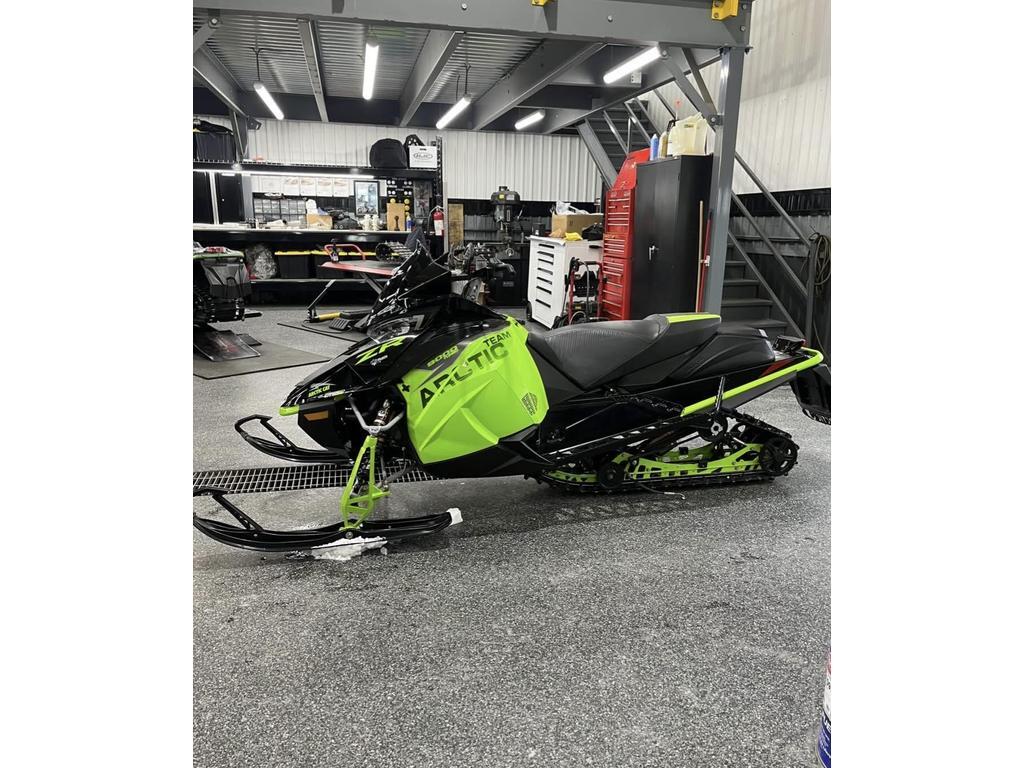 Motoneige Arctic Cat  2018 à vendre