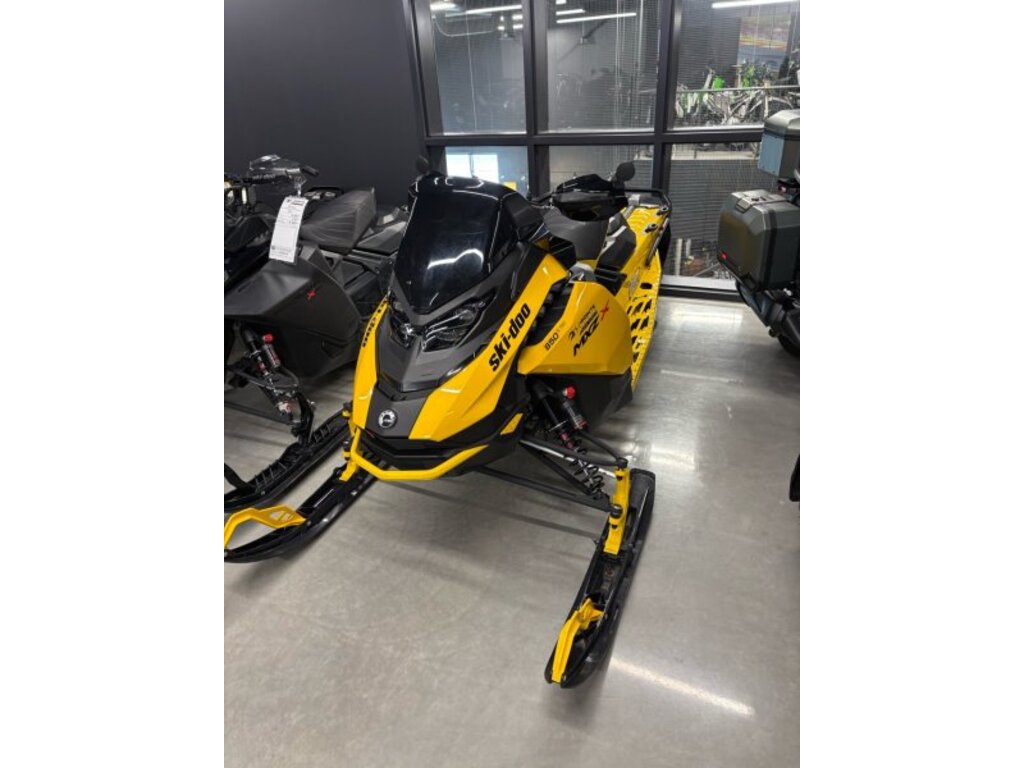 Motoneige Ski-Doo  2024 à vendre