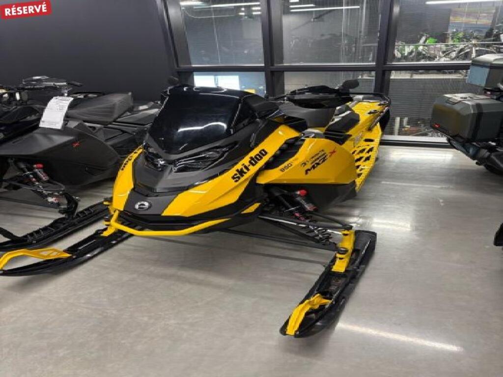 Motoneige Ski-Doo  2024 à vendre