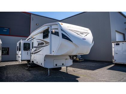 Fifth Wheel Crossroads  2012 à vendre