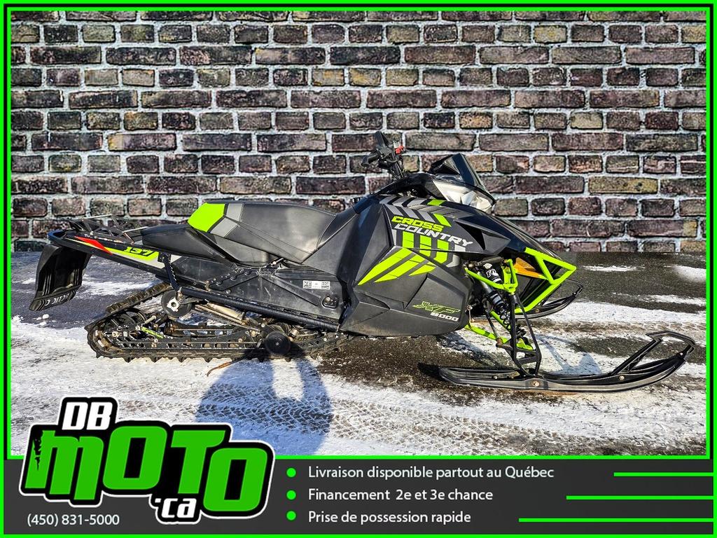 Motoneige Arctic Cat XF 8000 CROSS COUNTRY 2017 à vendre