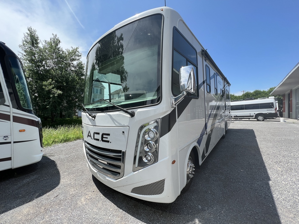 VR Classe A Thor Motor Coach  2024 à vendre