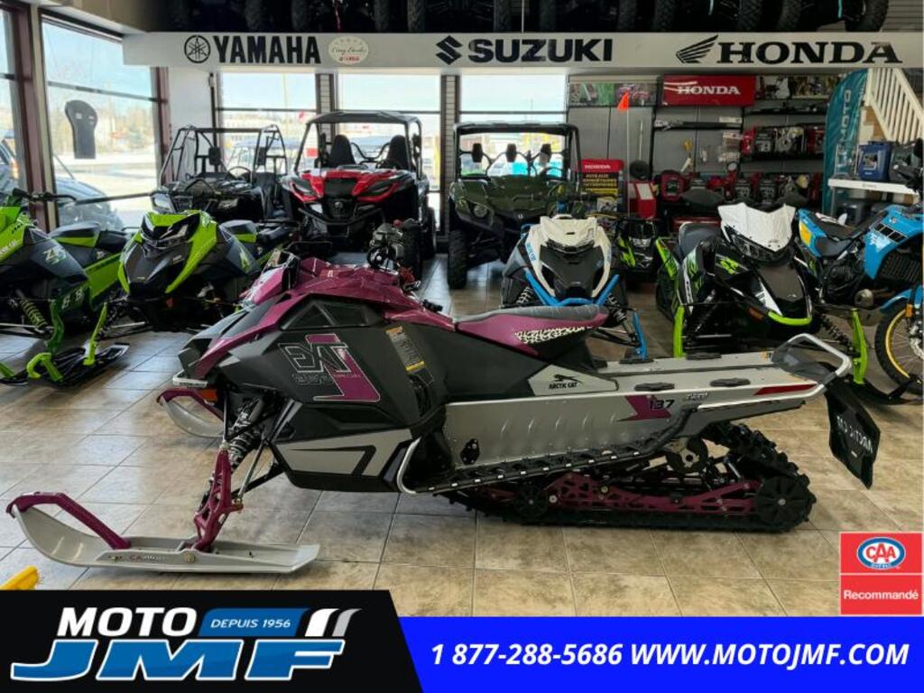 Motoneige Arctic Cat  2026 à vendre