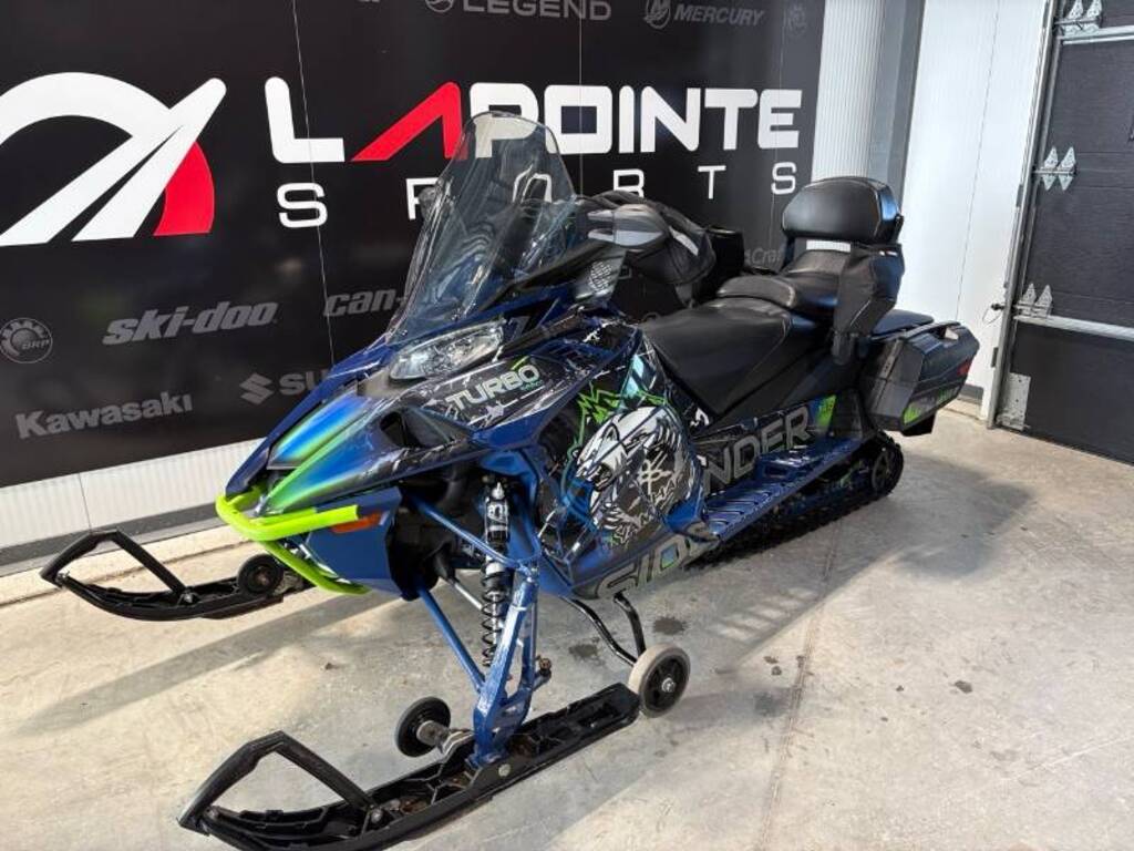 Motoneige Yamaha  2022 à vendre