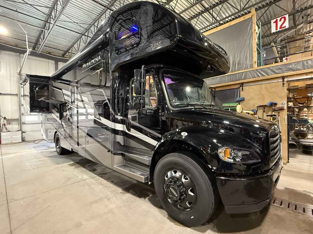 VR Classe C Thor Motor Coach  2026 à vendre