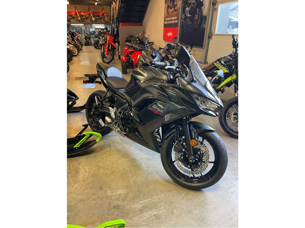 Moto routière/cruiser Kawasaki  2026 à vendre