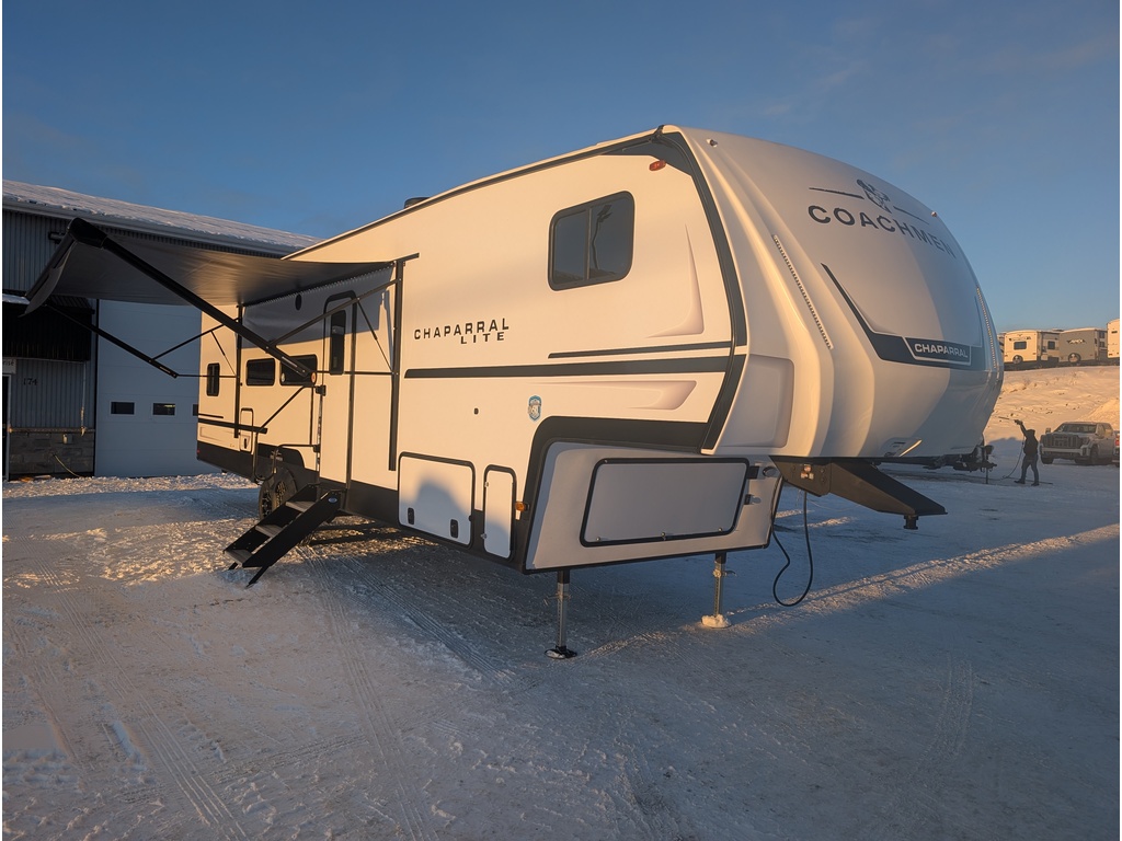 Caravane à sellette Chaparral  2026 à vendre