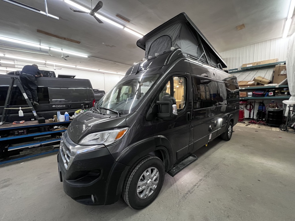 VR Classe B Thor Motor Coach  2024 à vendre